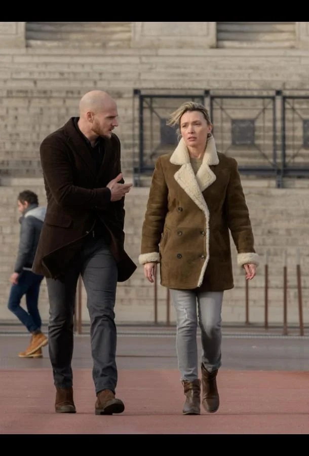 Смотреть Сериал Под кожей(2018) бесплатно